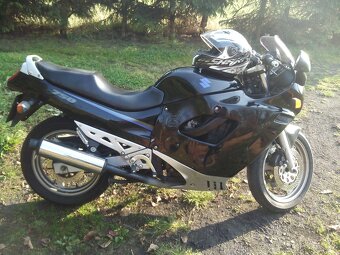 Suzuki GSX 750f 1993 - katana - 3