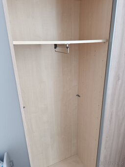 Šatní skříň - 3