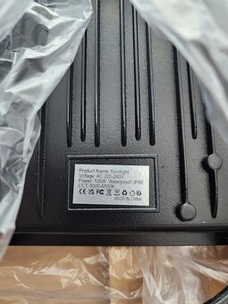 LED reflektor 100 W, 6500 K, IP66 - 3