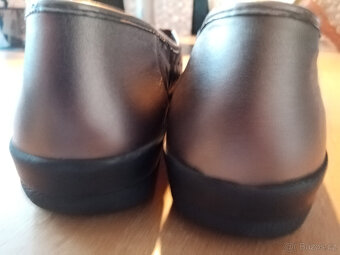 Dámské kožené mokasíny č.42 - 3