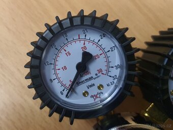 Nový redukční ventil Sherman MOUSE Ar/CO2 - 3