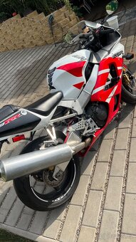Honda CBR 929 RR Fireblade - 3