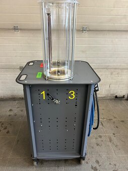 Plnička automatických převodovek - 3