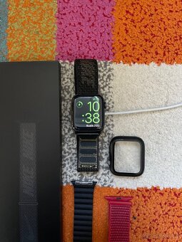 Apple Watch Nike SE 40 mm - 3