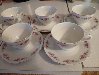 Sada šálků čína - 3