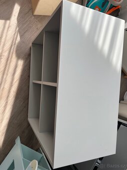 Ikea Eket sestává skříněk - 3