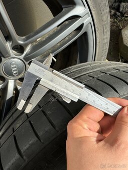 AUDI Q5 ALU R20 LETNÍ PNEU 225/45 - 3