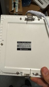 Stropní Ecolite LED WSQ-12W/4100, 17x17x1,2cm Rafa - 3