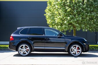 Porsche Cayenne TechArt / bývalý majiteľ Robin Van Persie - 3