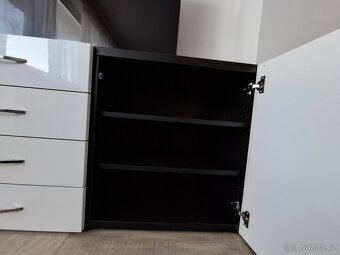 Skříň pod TV variabilní - 3