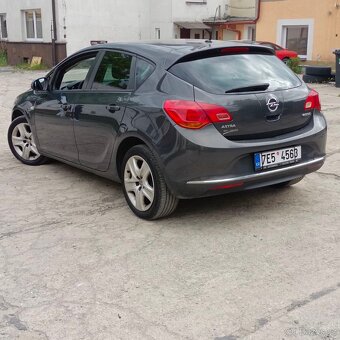 Prodám Opel Astra - 3