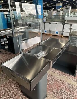 Pokladní boxy bez pojizdného pásu, úžký/široký skluz - 3