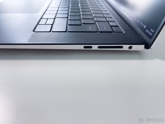 Dell XPS 15 9500 10. gen. i7, GTX 1650, 16 GB ram - 3