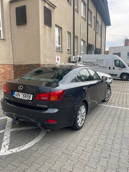 Lexus is220 d - 3