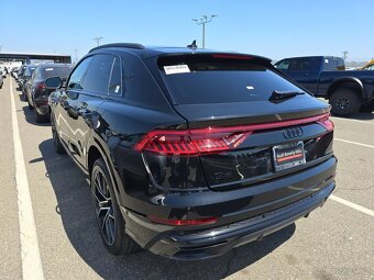 Audi Q8 2022 - 3