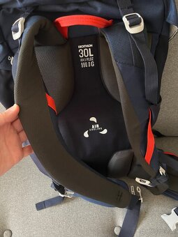 Turistický batoh Quechua 30L - 3