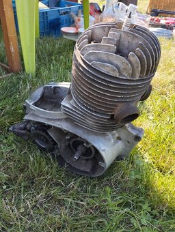 Jawa250 motor - 3
