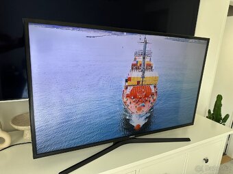 139cm Samsung TV ve 4K - 3