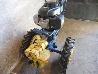 prodám malotraktor agzat s nářadím - 3