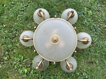 Krásně zdobený lustr a stropnice - 3