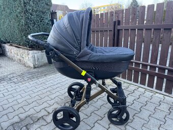 Kočárek Tudore - 3