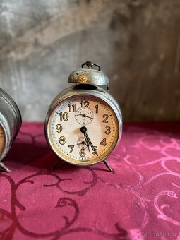 Staré budíky - 3