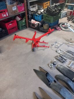 Moped Stella a Stella-Pento ruzne dily - 3