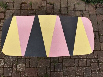 Konferenční stolek barevený Brusel - raritka - 3