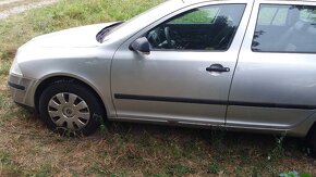 Škoda Octavia 2 combi 1.6  benzín 75kw - 3