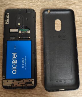 Predám Alcatel 2003D Dual SIM - 3