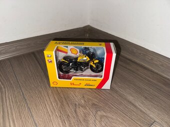 Shell Ducati - 3