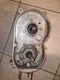 Polomotor babetta 210 - 3