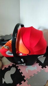 Autosedačka Cybex + Isofix - 3
