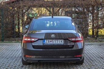Škoda Superb 2.0 TDI 4x4 L&K EU6 - 3