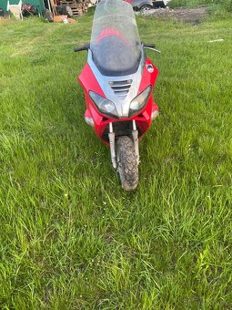 Skutr yuki 250 ccm - 3