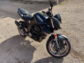 Kawasaki Z1000 - 3
