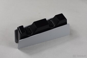 Sony PlayStation 5 DualSense Charging Station - 3