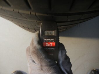 Letní pneu Michelin 295/35R20 - 3