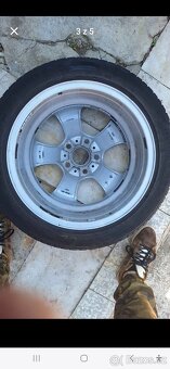 Bmw 225/45 r17 - 3