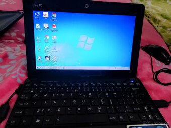 Netbook Asus - 3