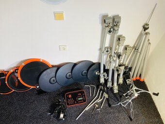 Elektronická bicí souprava Drumit 5 box - 3
