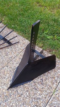 Vyorávač brambor + Hrobkovač - 3