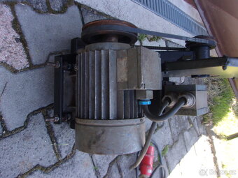 Rozbrušovací pila - 3