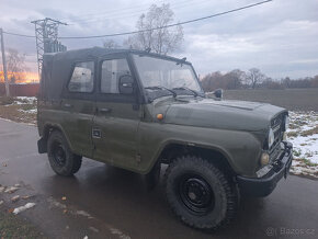 UAZ 469 - 3