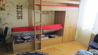 Patrová postel se skříní - 3