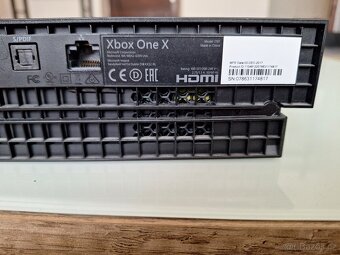 Xbox one X 1TB - 3