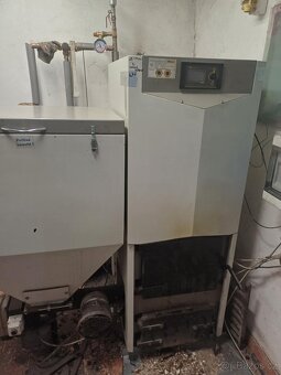 Prodám kombinovany kotel Benekov uhlí, peletky , dřevo - 3