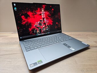 3,2K 16"_LENOVO YOGA PRO 9_ULTRA 9 185H_32GB_RTX 4050 6GB - 3