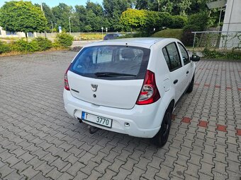 Dacia Sandero - 3
