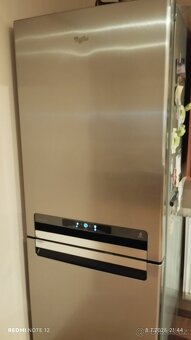 prodám kombinovanou chladničku s mrazákem WHIRLPOOL - 3